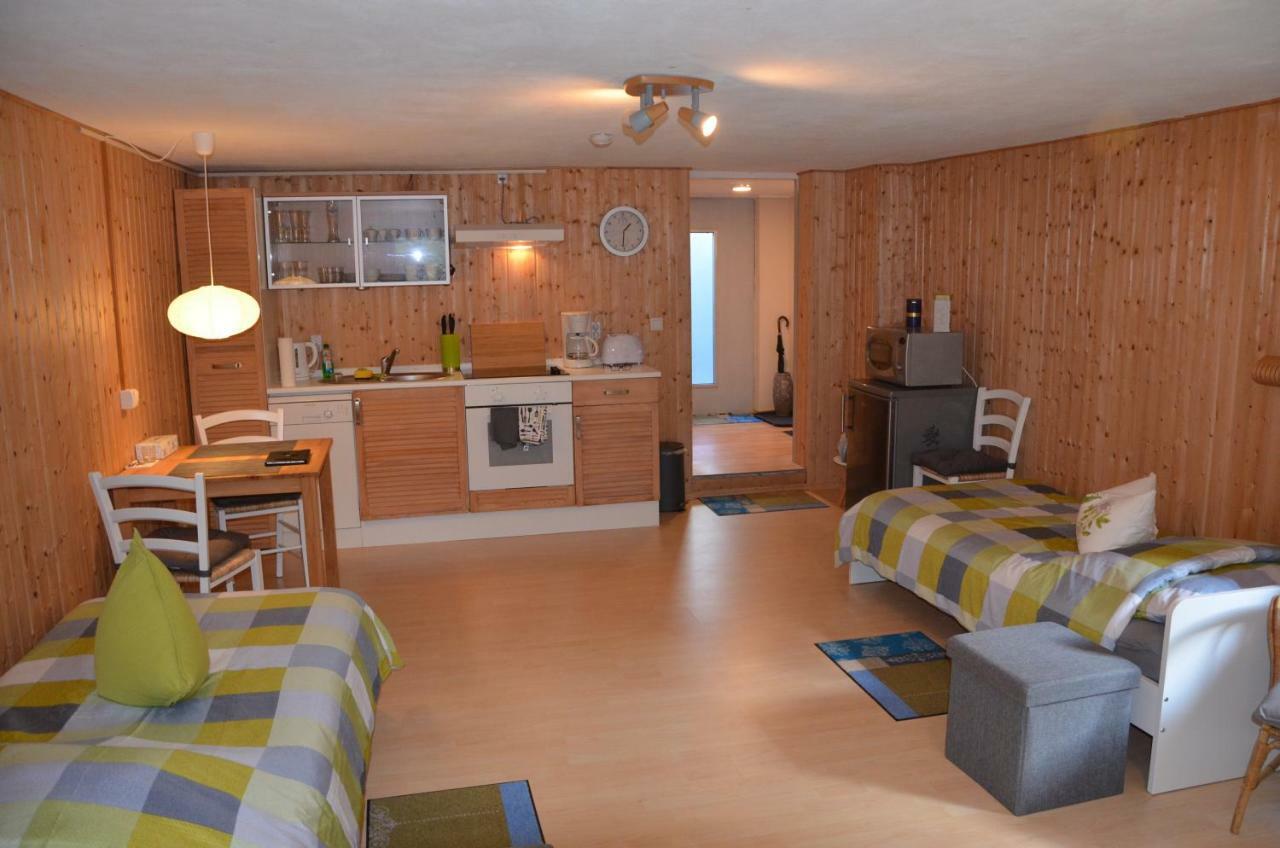 Souterrainappartement Bielefeld Extérieur photo